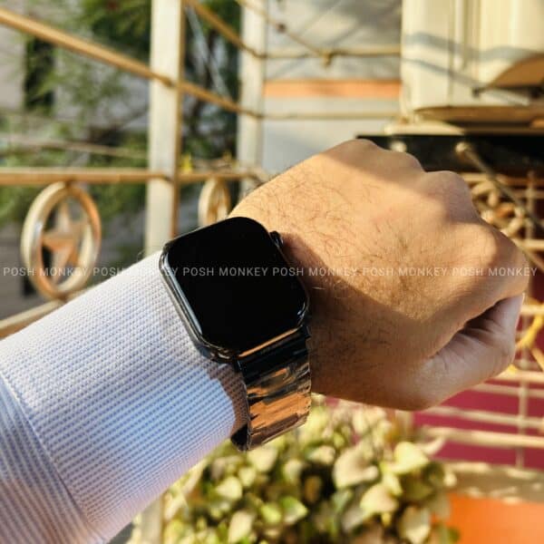 Second image of S11 Pro Max Smartwatch With Super AMOLED Display - Black Metal Chain